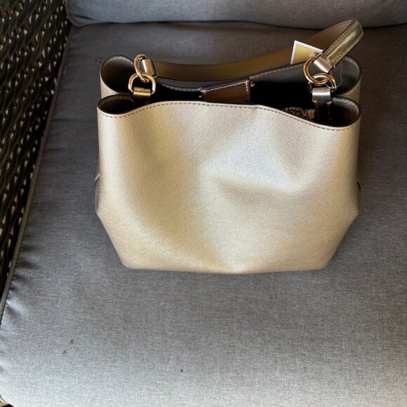 Michael Kors Pratt Medium Metallic Shoulder Bag - Pale Gold - Picture 2 of 5